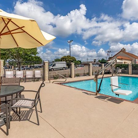 Best Western Plus Lake Worth Exterior photo