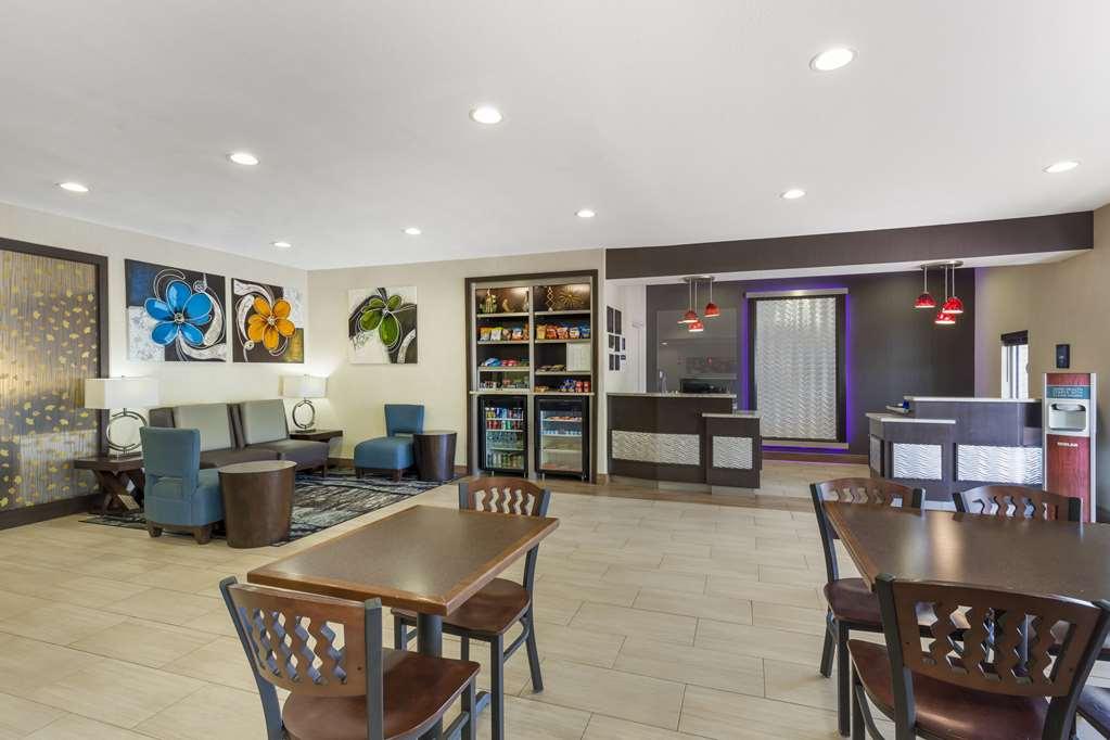 Best Western Plus Lake Worth Interior photo