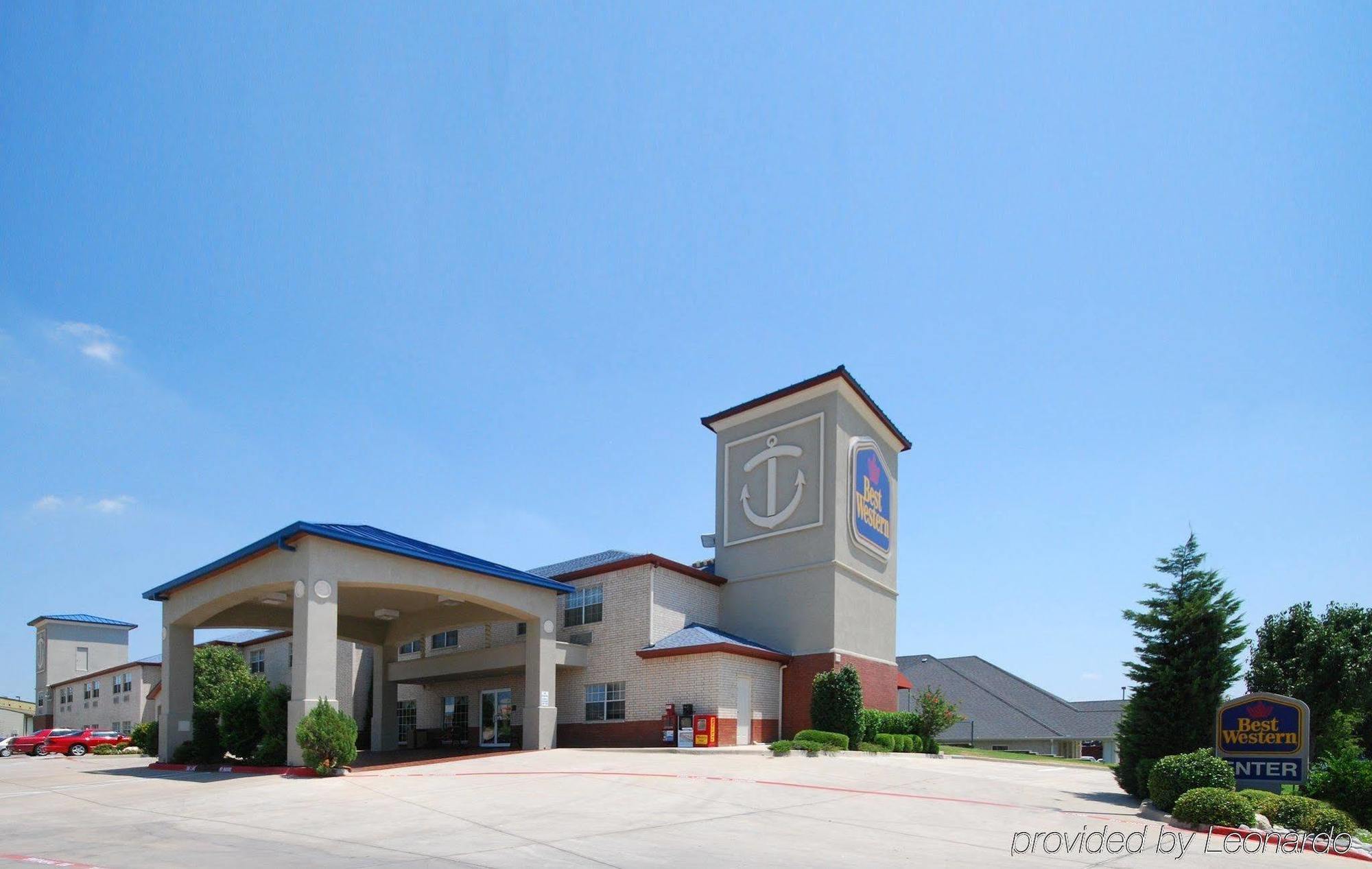 Best Western Plus Lake Worth Hotel Exterior photo